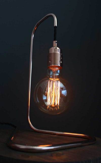 SMALL TRIANGULAR BASED COPPER LAMP